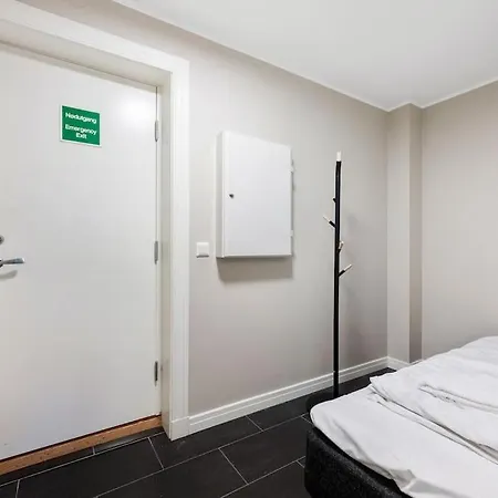 New! Modern City Apt: Central W/ Private Entrence Bergen Esterno foto