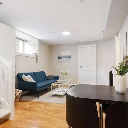 New! Modern City Apt: Central W/ Private Entrence Bergen Esterno foto